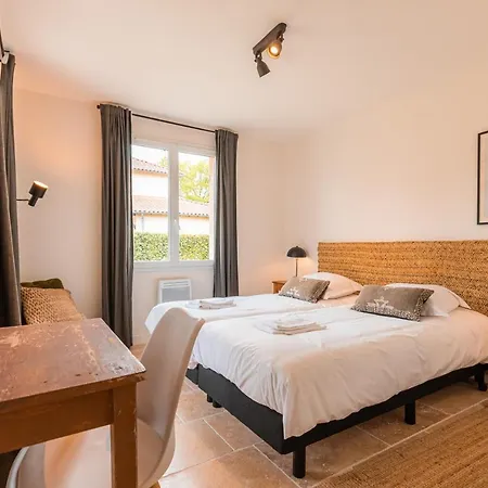 Les Forges - 4 For 8 People * Vasles