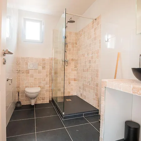 Les Forges - 4 For 8 People Vasles